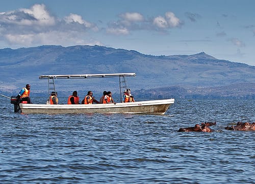 03 Nights/04 Days Safari to Naivasha & Masai Mara National Reserve